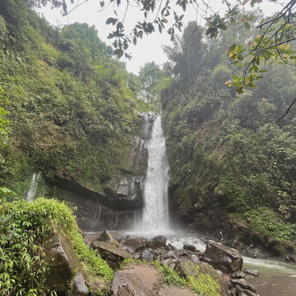 Explore Yogyakarta 2 Days 1 Night - Borobudur Temple, Prambanan Temple, Jomblang Cave, Kedung Kayang Waterfall, and Tubing Pindul - Image 7