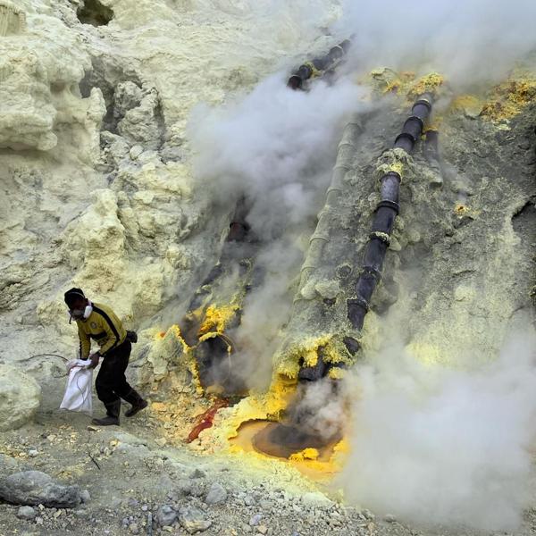 Meet The Sulfur Miners 